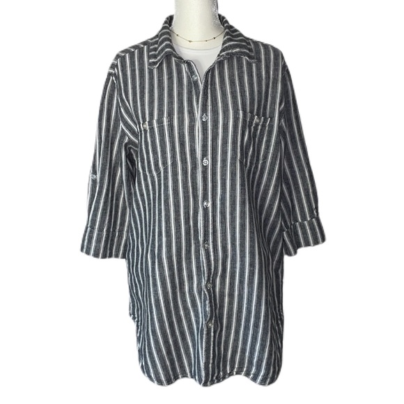 Love Tree Striped Linen Blend Three Quarter Sleeve Tunic - Picture 2 of 9